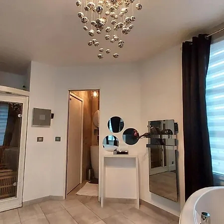 Apartment Appt 4p, Parking, Direct, Vallee Village Serris